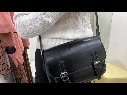 ❤️ Ifaraenisere ti gbogbo eniyan ti bishi ọdọ FeralBerry pẹlu dildo ninu yara ti o baamu wa %yo.porngifmag-com.ru ❌❤